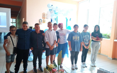 Мали матуранти
