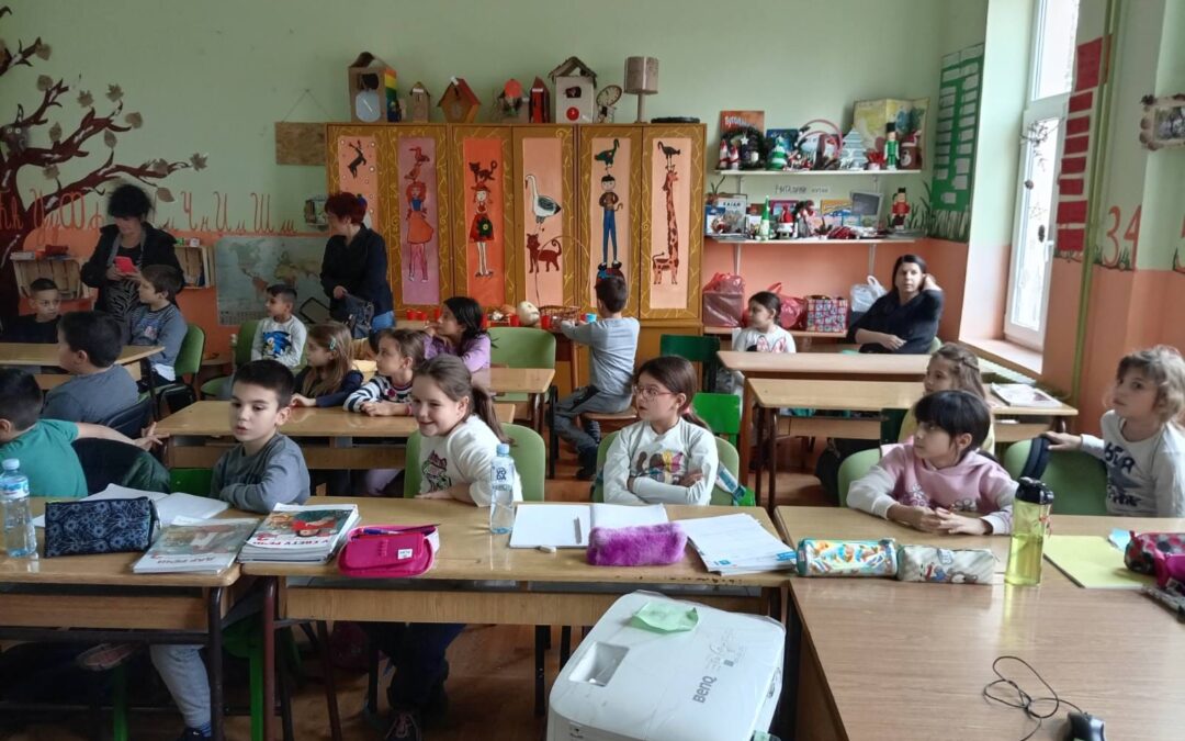 “СЛАВИМО БЕЗБЕДНО, ПЕТАРДЕ НЕ”